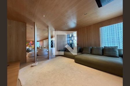 Apartamento à venda com 3 quartos, 425m² em Vila Gomes Cardim, São Paulo