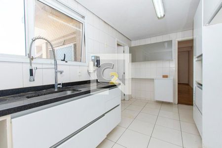 Apartamento à venda com 3 quartos, 143m² em Pinheiros, São Paulo
