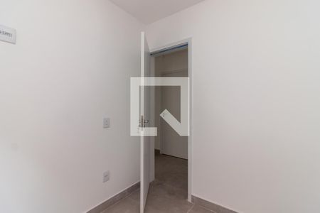 Quarto 2 de apartamento para alugar com 2 quartos, 35m² em Vila Paiva, São Paulo