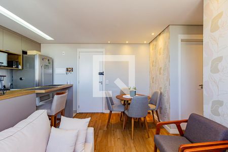 Sala/Cozinha de apartamento à venda com 2 quartos, 43m² em Santo Amaro, São Paulo