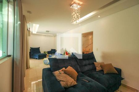 Casa à venda com 4 quartos, 320m² em Novo Eldorado, Contagem