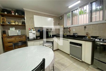 Cozinha de casa de condomínio para alugar com 5 quartos, 600m² em Jardim das Paineiras, Campinas