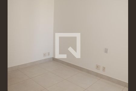 Quarto 1 de apartamento para alugar com 2 quartos, 118m² em Jardim Goiás, Goiânia
