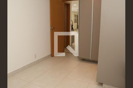 Suíte de apartamento para alugar com 2 quartos, 118m² em Jardim Goiás, Goiânia