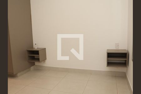 Suíte de apartamento para alugar com 2 quartos, 118m² em Jardim Goiás, Goiânia