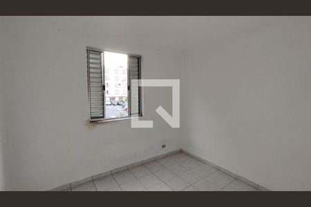 Quarto 2 de apartamento para alugar com 2 quartos, 42m² em Jardim do Castelo, Ferraz de Vasconcelos