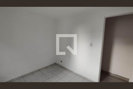 Quarto 2 de apartamento para alugar com 2 quartos, 42m² em Jardim do Castelo, Ferraz de Vasconcelos