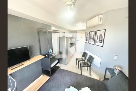 Sala/Quarto/Cozinha de kitnet/studio para alugar com 1 quarto, 20m² em Santana, São Paulo