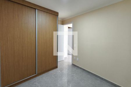 Quarto 2 de apartamento para alugar com 2 quartos, 45m² em Vila Palacios, Campinas