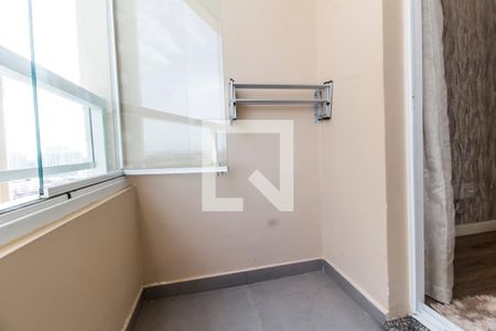 Varanda de apartamento à venda com 2 quartos, 68m² em Bethaville I, Barueri