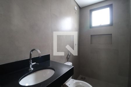 Banheiro Social de apartamento para alugar com 4 quartos, 185m² em Daniel Fonseca, Uberlândia