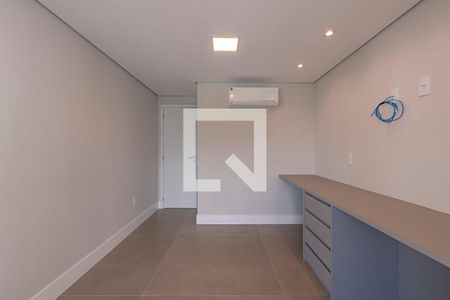 Apartamento à venda com 3 quartos, 200m² em Cambuí, Campinas