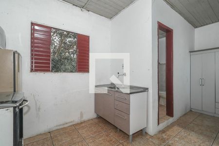 Sala / Quarto / Cozinha de apartamento para alugar com 1 quarto, 30m² em Costa E Silva, Porto Alegre