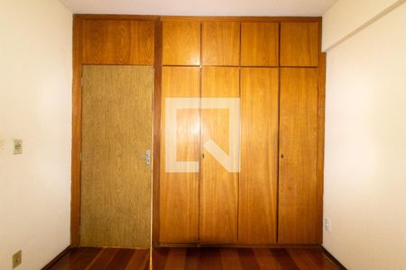 Quarto de apartamento à venda com 1 quarto, 48m² em Vila Lidia, Campinas