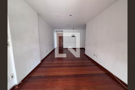 Sala de apartamento para alugar com 2 quartos, 102m² em Recreio dos Bandeirantes, Rio de Janeiro