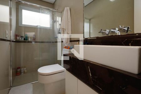 Banheiro 1 de casa de condomínio à venda com 4 quartos, 235m² em Vila Santos, São Paulo