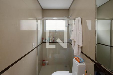 Banheiro 1 de casa de condomínio à venda com 4 quartos, 235m² em Vila Santos, São Paulo