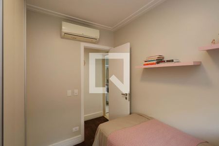 Quarto 1 de casa de condomínio à venda com 4 quartos, 235m² em Vila Santos, São Paulo