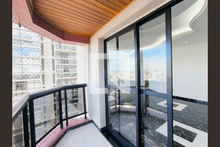 Varanda de apartamento para alugar com 4 quartos, 140m² em Vila Cacilda, Jundiaí