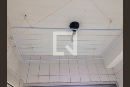 Cozinha de apartamento à venda com 2 quartos, 56m² em Cohab, São Paulo
