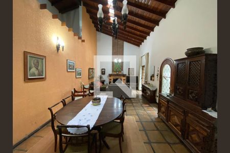 Sala de casa de condomínio à venda com 3 quartos, 167m² em Vila Irmaos Arnoni, São Paulo