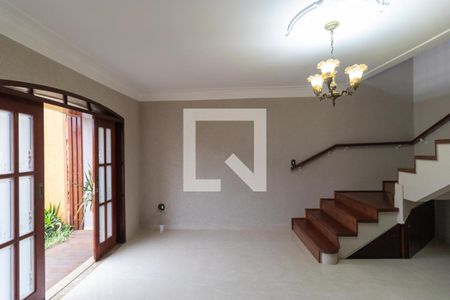 Sala 01 de casa para alugar com 5 quartos, 480m² em Jardim das Bandeiras, Campinas