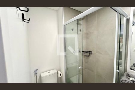 Banheiro de kitnet/studio para alugar com 1 quarto, 29m² em Macedo, Guarulhos
