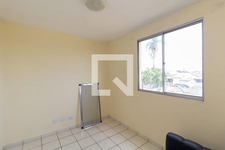 Quarto 1 de apartamento à venda com 3 quartos, 56m² em Guaianases, São Paulo