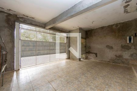 Garagem de casa à venda com 2 quartos, 124m² em Refugio dos Bandeirantes, Barueri