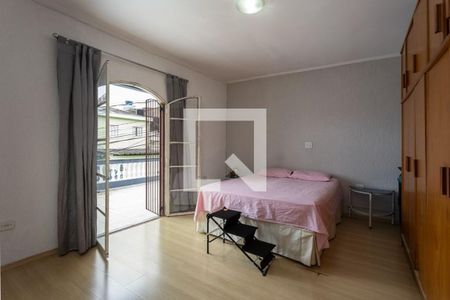 Quarto de casa à venda com 4 quartos, 180m² em Campo Limpo, São Paulo