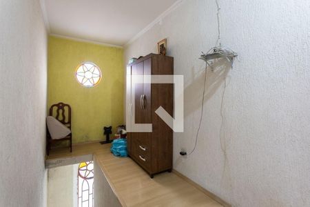 Quarto de casa à venda com 4 quartos, 180m² em Campo Limpo, São Paulo