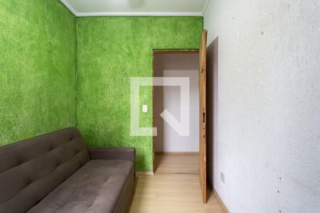 Quarto de casa à venda com 4 quartos, 180m² em Campo Limpo, São Paulo