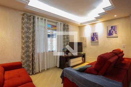 Quarto de casa à venda com 4 quartos, 180m² em Campo Limpo, São Paulo