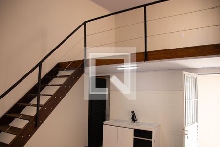 Kitnet de kitnet/studio para alugar com 1 quarto, 72m² em Jardim Balneário Meia Ponte, Goiânia
