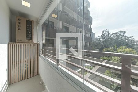 Varanda de kitnet/studio à venda com 1 quarto, 27m² em Santo Amaro, São Paulo