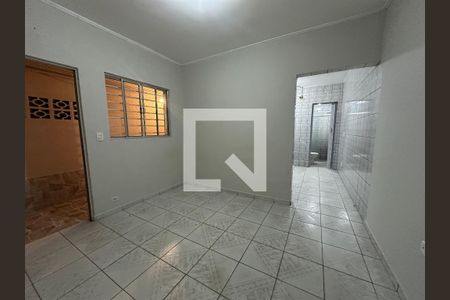 Sala de casa para alugar com 2 quartos, 80m² em Vila Engenho Novo, Barueri