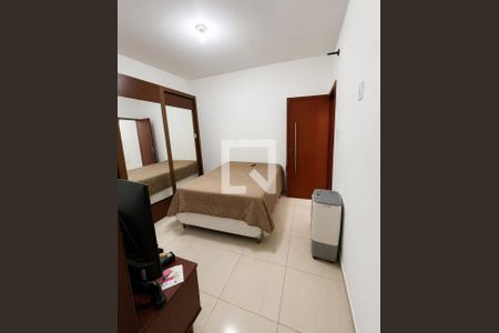 Quarto 2 de casa para alugar com 4 quartos, 151m² em Santa Cruz, Rio de Janeiro