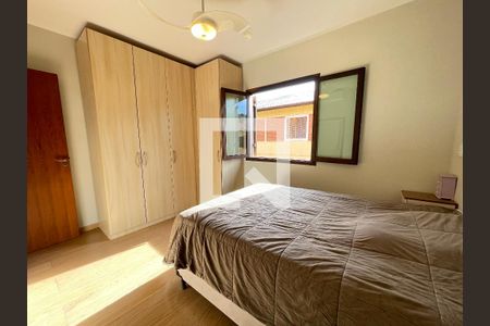 Suíte de casa de condomínio à venda com 3 quartos, 132m² em Vila Gomes, São Paulo