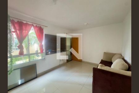 Sala de apartamento para alugar com 2 quartos, 43m² em Água Chata, Guarulhos