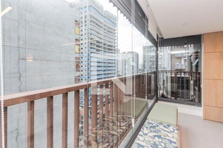 Sala de apartamento à venda com 2 quartos, 86m² em Itaim Bibi, São Paulo