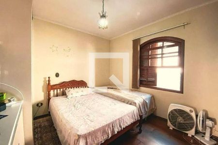 Casa à venda com 4 quartos, 174m² em Jardim das Vertentes, São Paulo