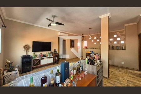 Casa à venda com 4 quartos, 246m² em Vila Adalgisa, São Paulo