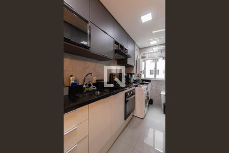 Cozinha e Área de Serviço de apartamento à venda com 2 quartos, 45m² em Jardim Norma, São Paulo