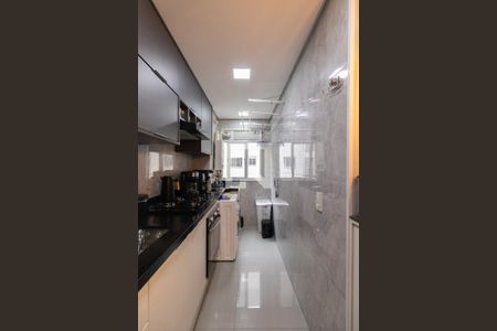 Cozinha e Área de Serviço de apartamento à venda com 2 quartos, 45m² em Jardim Norma, São Paulo