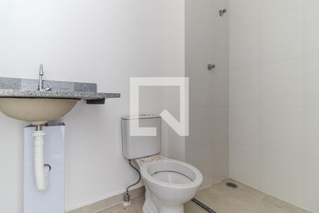 Banheiro de kitnet/studio para alugar com 1 quarto, 24m² em Campos Elíseos, São Paulo