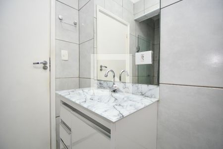 banheiro de apartamento à venda com 3 quartos, 200m² em Jardim Paulista, São Paulo