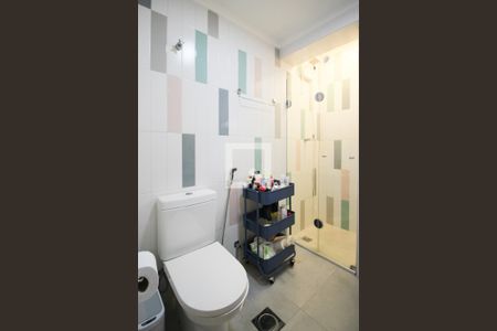 Banheiro de apartamento à venda com 2 quartos, 67m² em Itaim Bibi, São Paulo