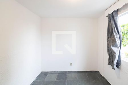 Quarto 1 de apartamento para alugar com 2 quartos, 48m² em Campo Grande, Rio de Janeiro