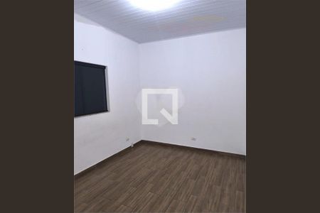 Casa à venda com 6 quartos, 240m² em Coronel Sezefredo Fagundes, São Paulo