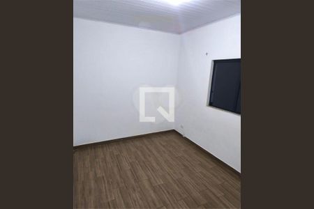 Casa à venda com 6 quartos, 240m² em Coronel Sezefredo Fagundes, São Paulo